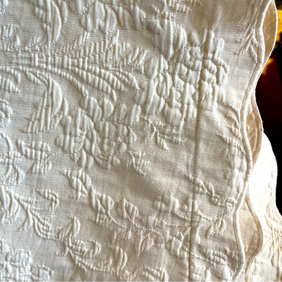 Vtg Spiegel’s scalloped standard ivory sham - Picture 4 of 13